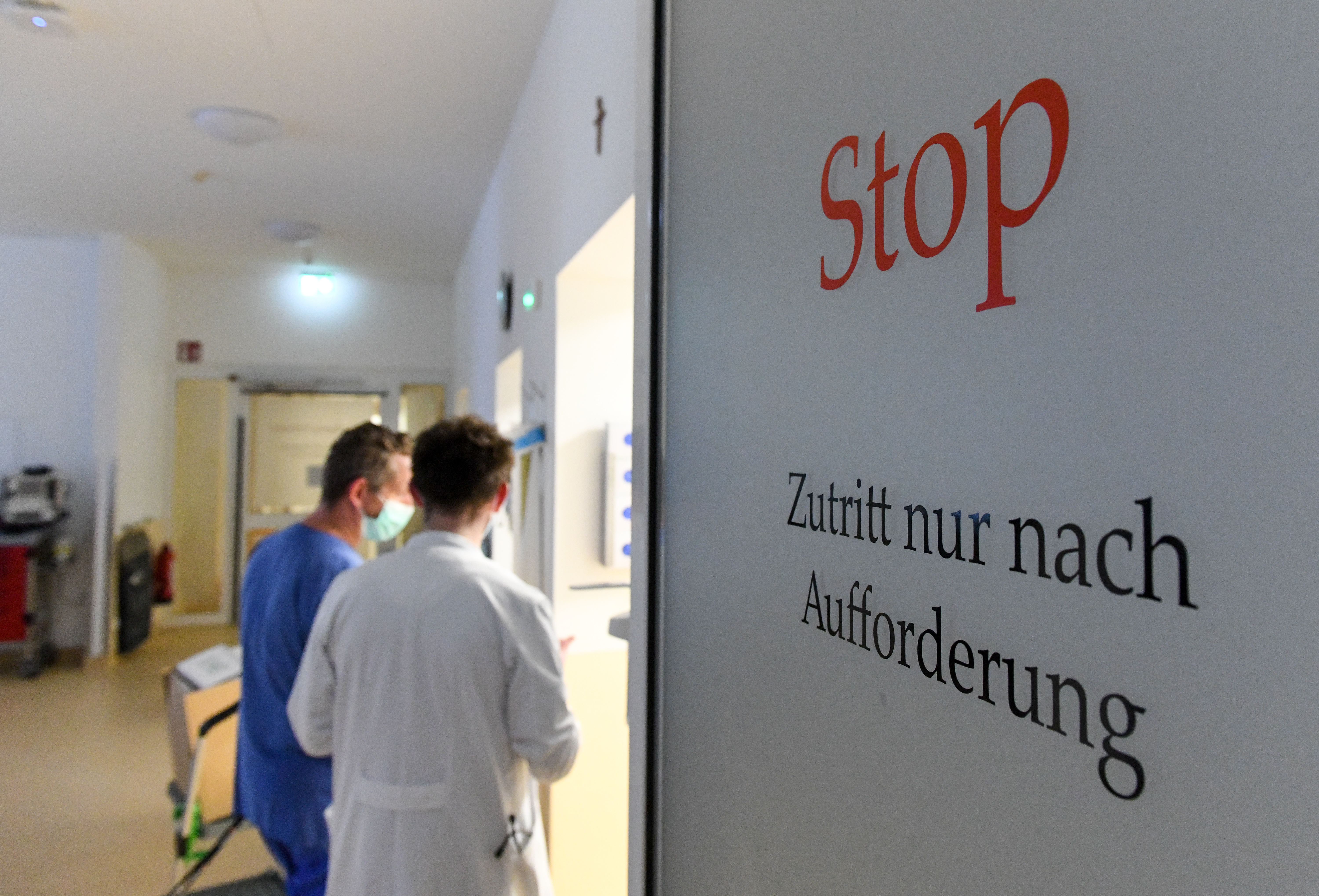 Besucher Intensivstation St. Hildegardis Krankenhaus